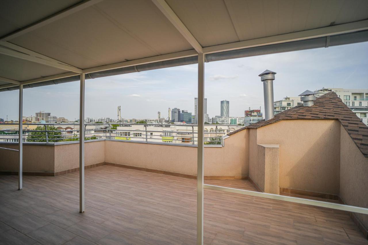 Penthouse With Huge Rooftop & Amazing City View ブカレスト エクステリア 写真